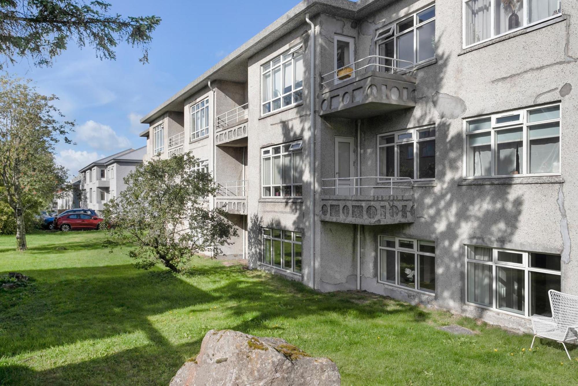 Lali Full Apartment Reykjavík Exteriör bild